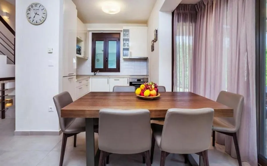 #Luxlikehome Villa Oceana Sani