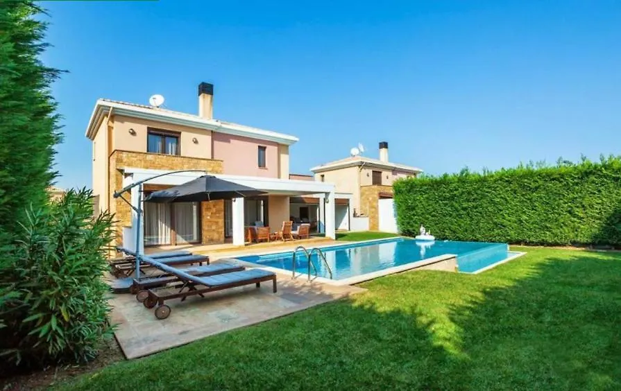 #Luxlikehome Villa Oceana Sani